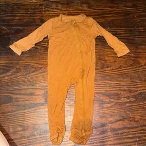 Kyte Baby brown romper size 3/6 months
